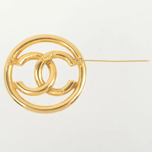 Chanel 1993 Made Round Cutout Cc Mark Brooch