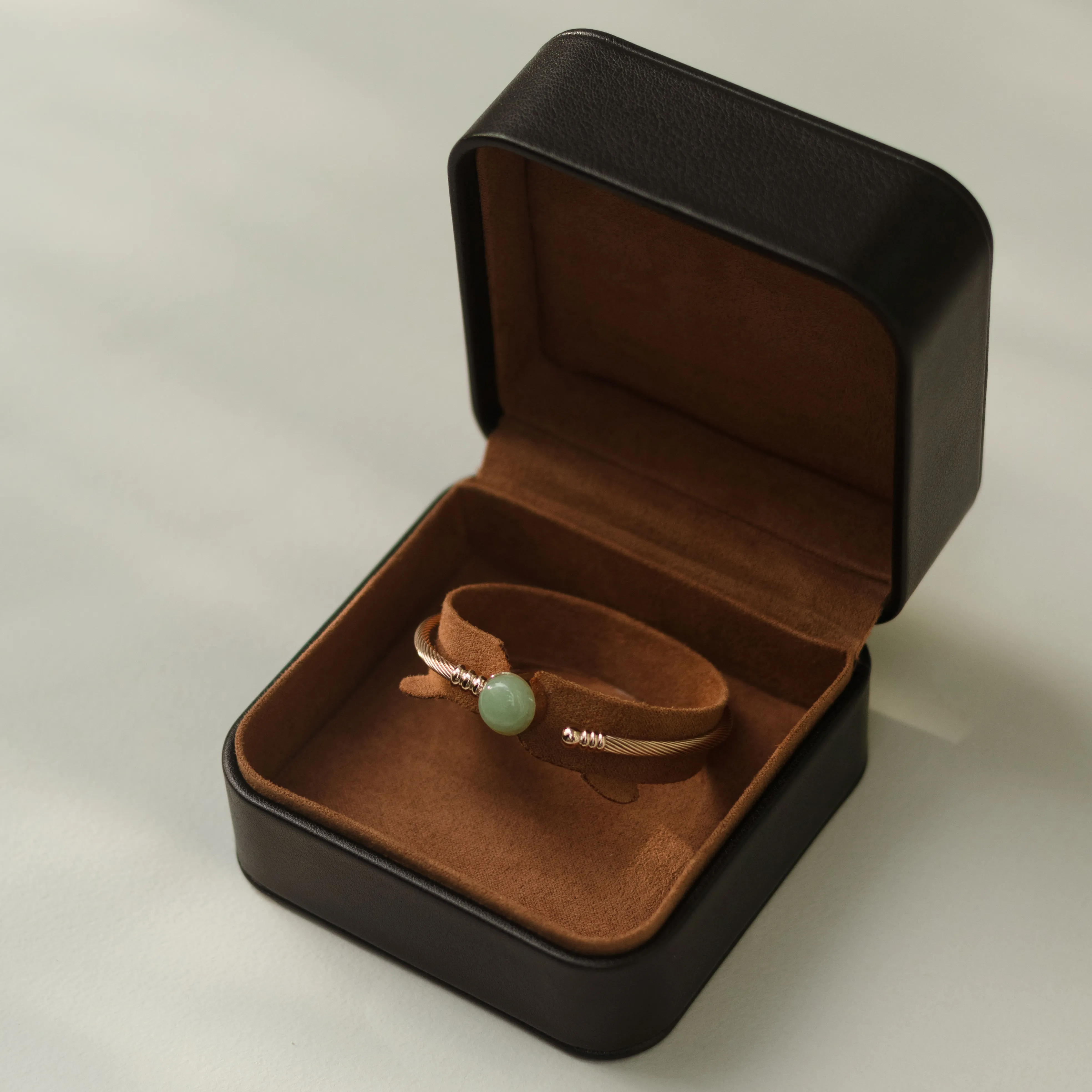 Cuff Gift Box